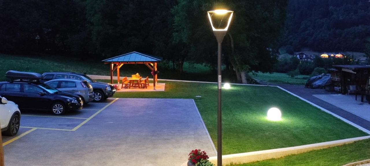 Villetta Val Di Sole Commezzadura Exterior foto